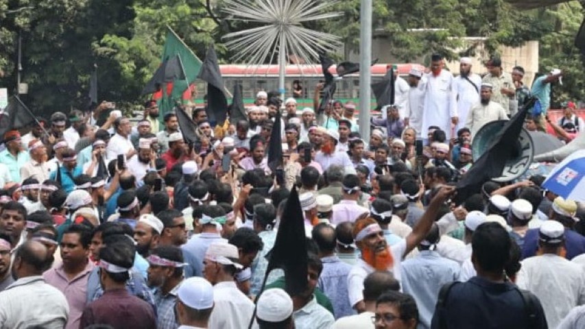 দাবি মানা না হলে রোববার যমুনা অভিমুখে পদযাত্রা